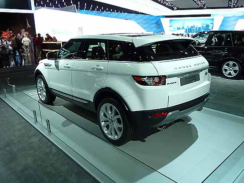 Detroit Auto Show Land Rover